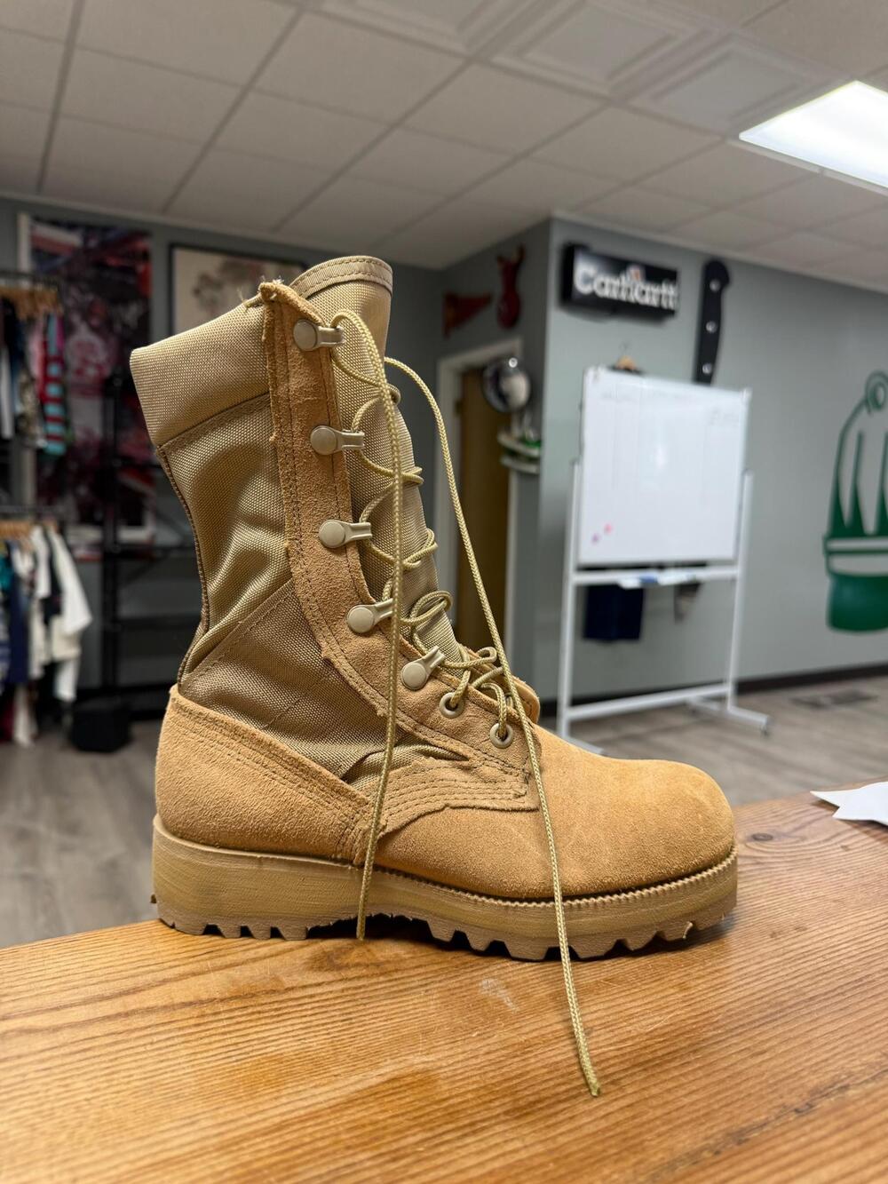 Combat Boots Womens Size 6.5 Beige Suede Vibram Sole Military Lace Up Mid Calf - Picture 9 of 16
